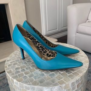 Dolce & Gabbana Teal pumps